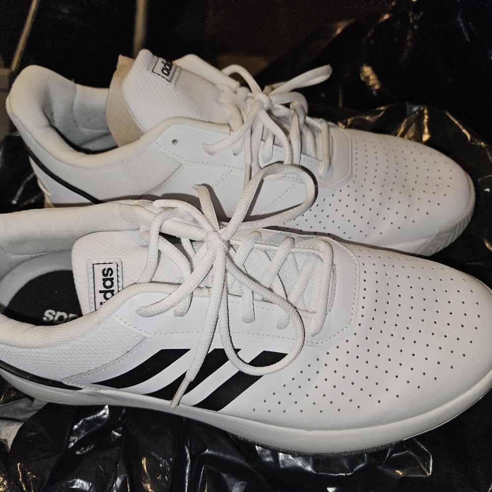 Men Adidas - Picture 4 of 4